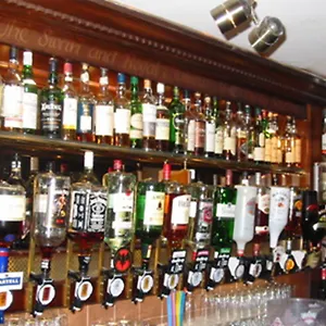 SWAN AND ROYAL HOTEL, CLITHEROE