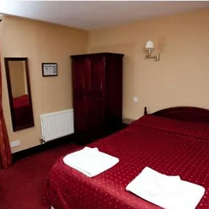 SWAN AND ROYAL HOTEL, CLITHEROE