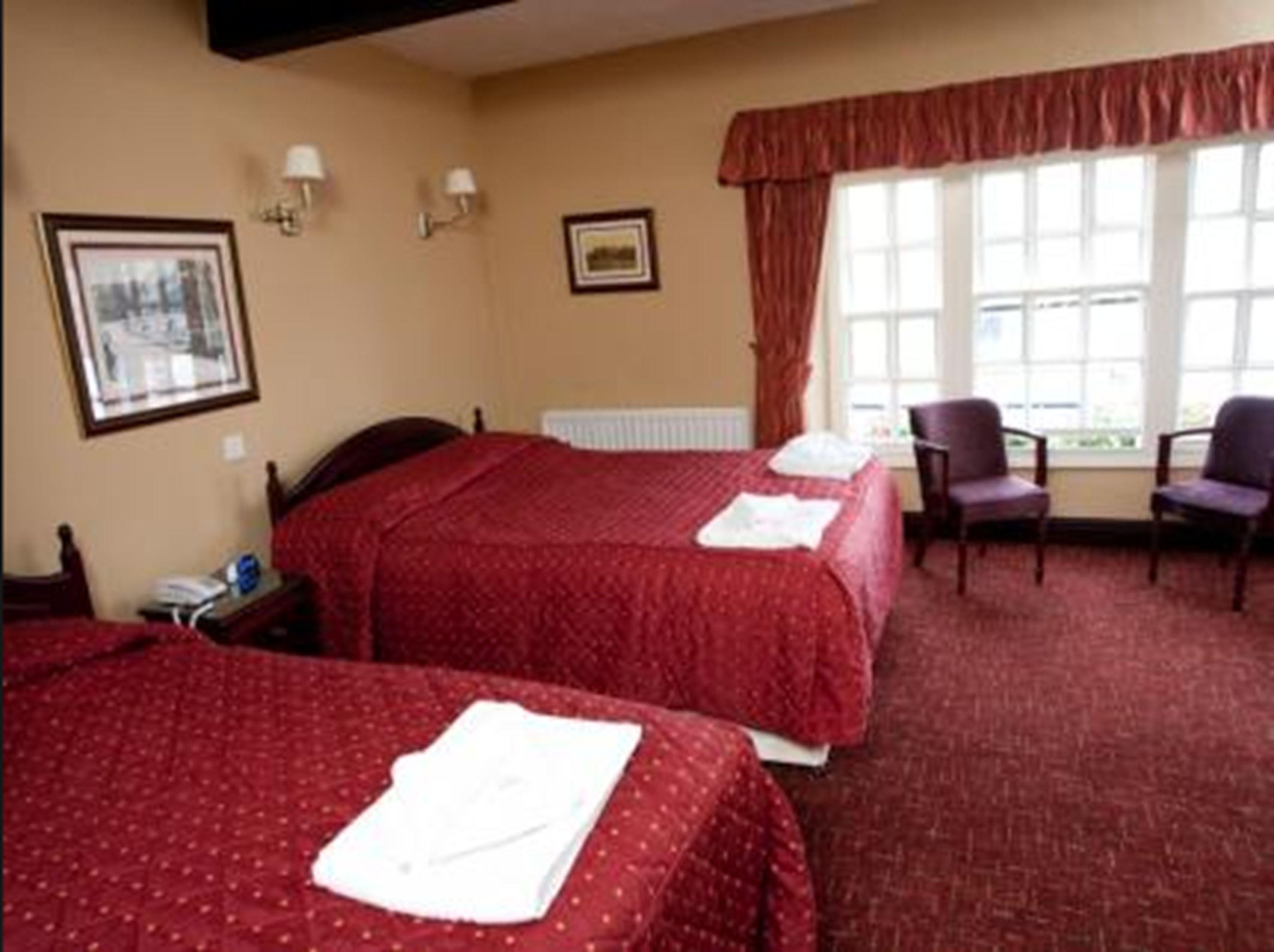 SWAN AND ROYAL HOTEL, CLITHEROE
